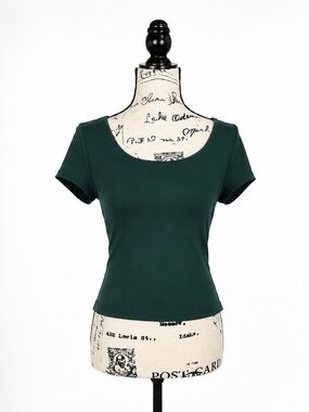 Olive & Oak Scoop Neck Short Sleeve Top - Forest Green